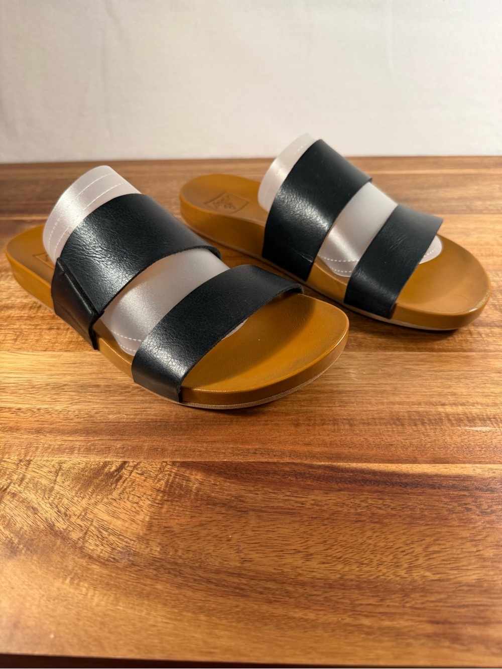 Reef Cushion Bounce Vista Sandals Size 7 Black